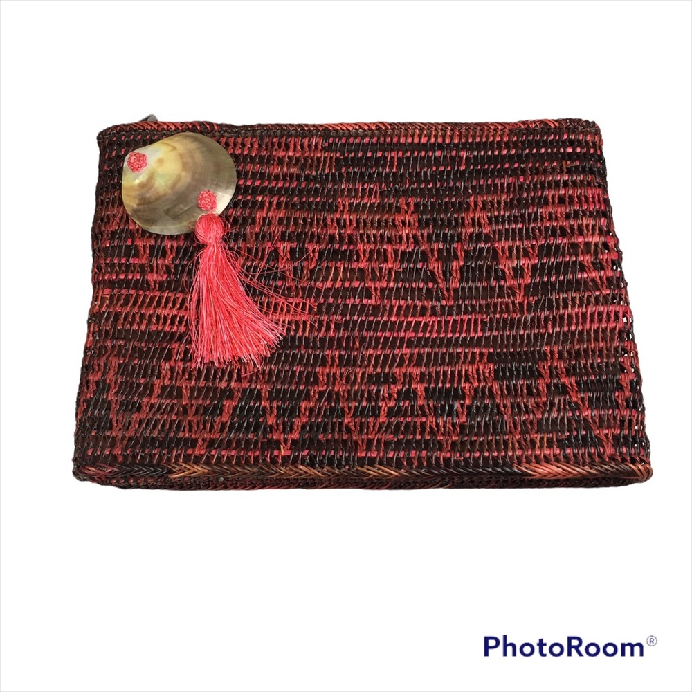 Vintage Mister Ernest red and black wicker structured clutch handbag